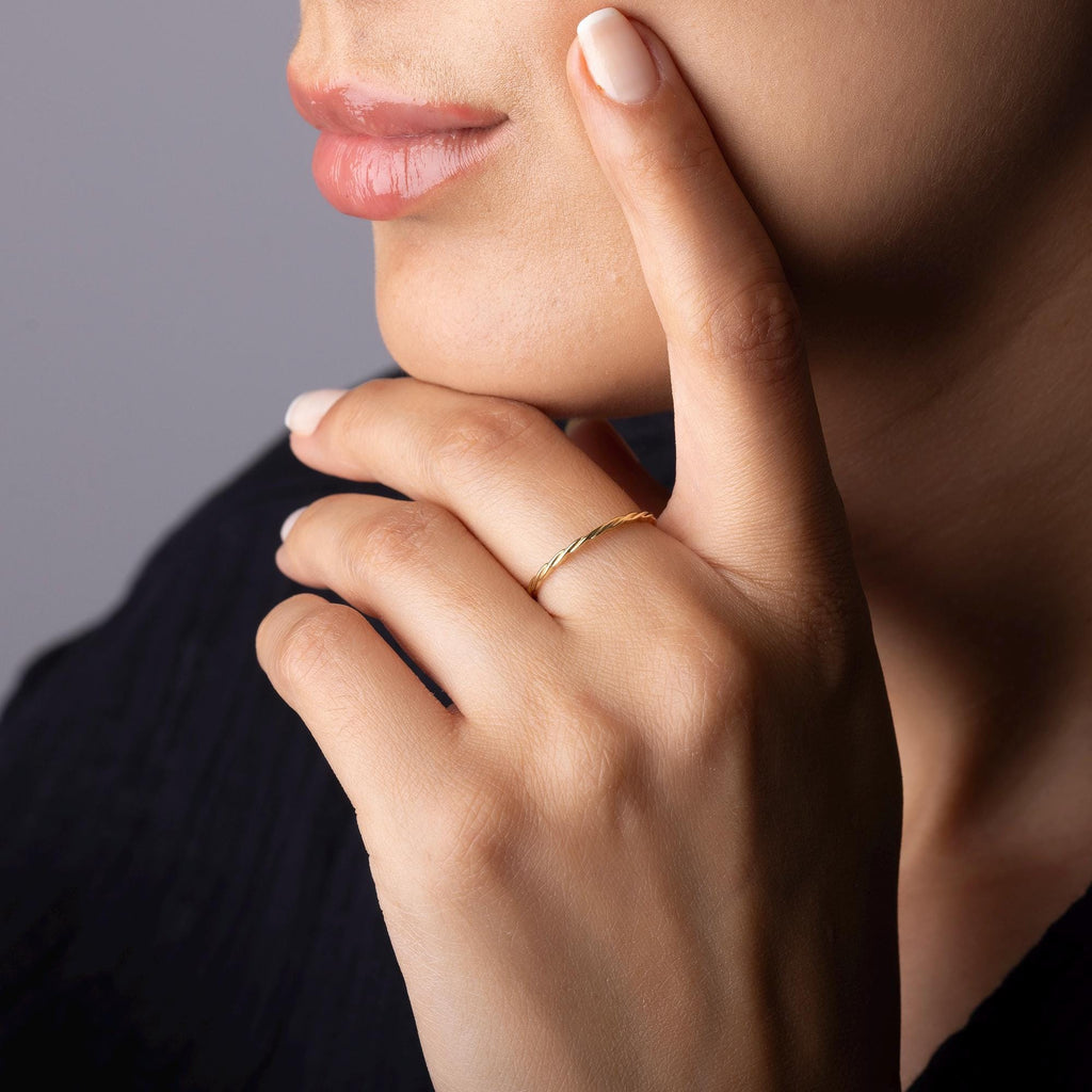 14K Solid Gold Twist Ring – Dainty Minimalist Band