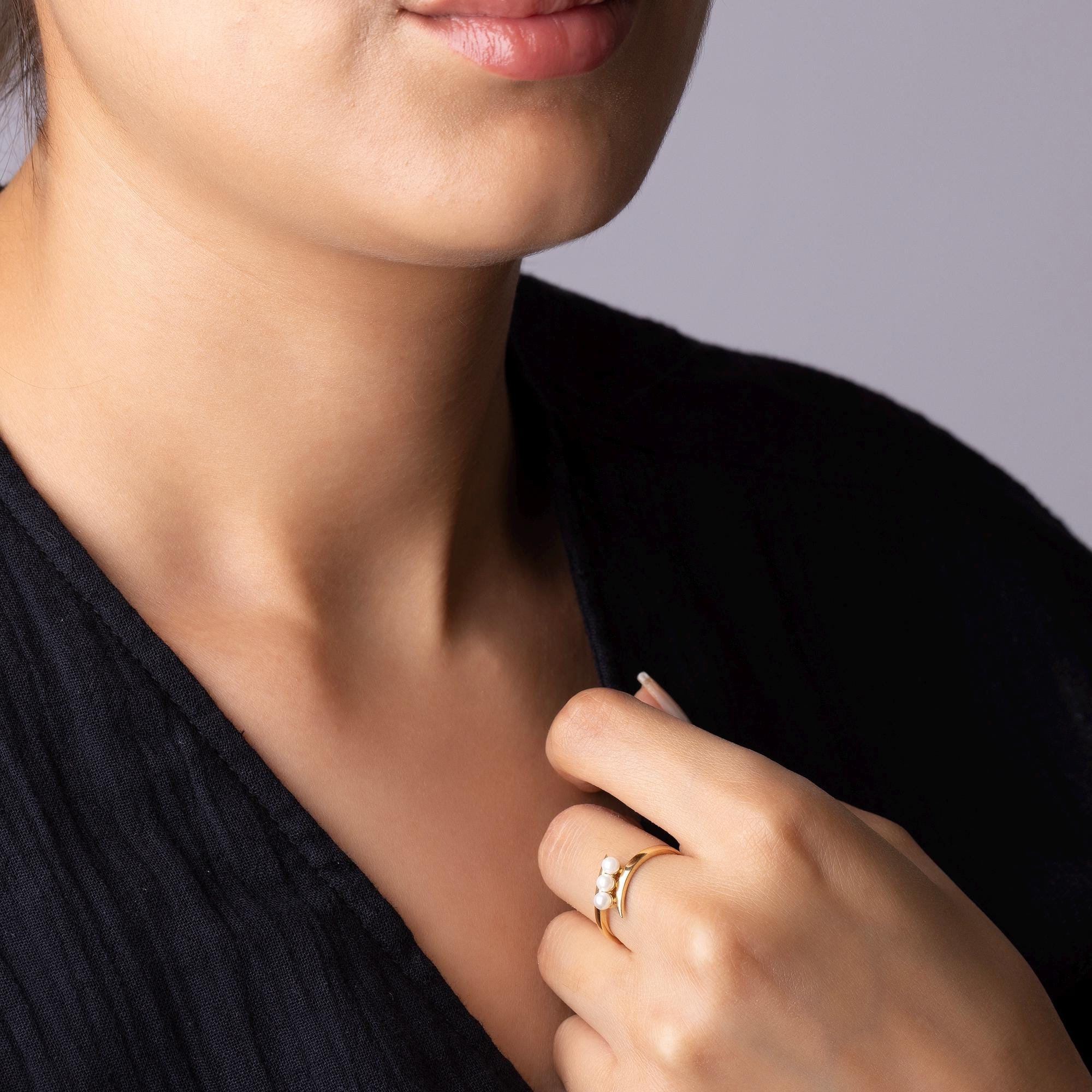 14K Solid Gold Pearl Ring – Handmade Minimalist Everyday Jewelry