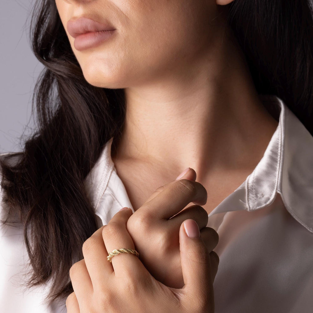 14K Solid Gold Rope Braided Ring – Dainty Twisted Rope Band