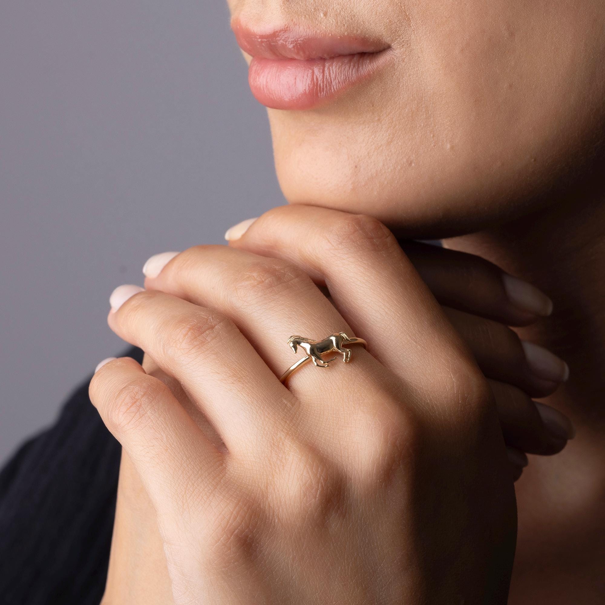 14K Solid Gold Horse Ring - 10mm Animal Design Ring