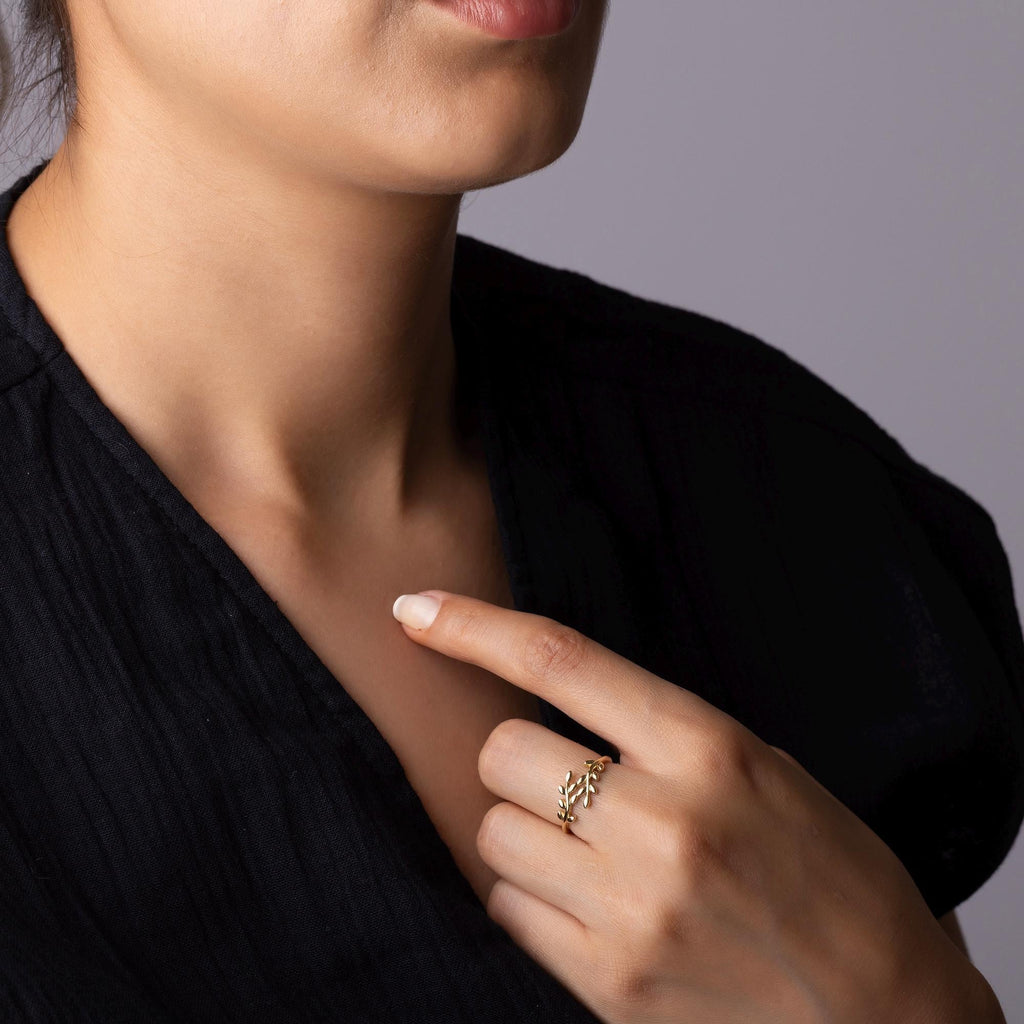 14K Solid Gold Branch Ring - Real Gold Nature Inspired Ring - Dainty Leaf Twig Ring