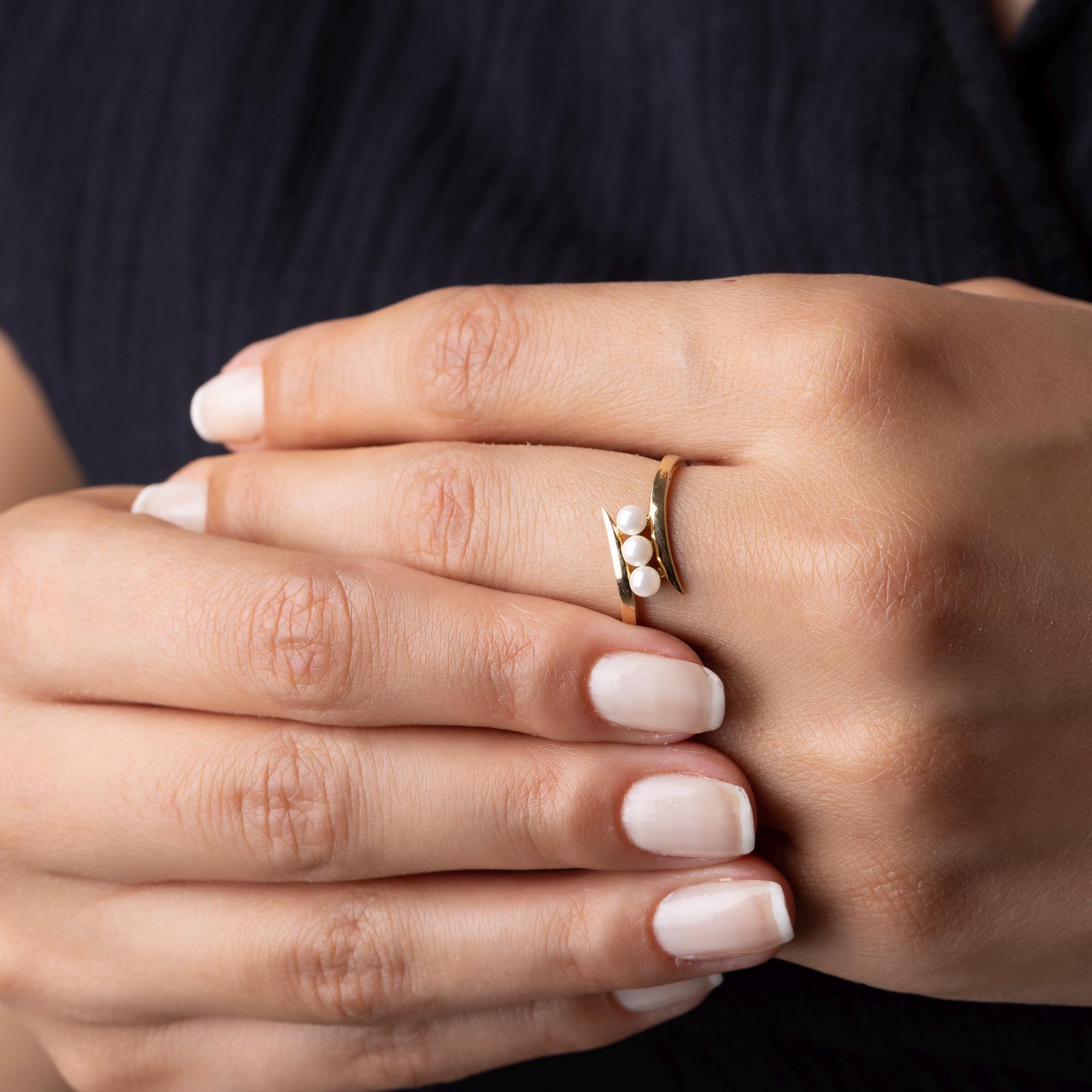 14K Solid Gold Pearl Ring – Handmade Minimalist Everyday Jewelry