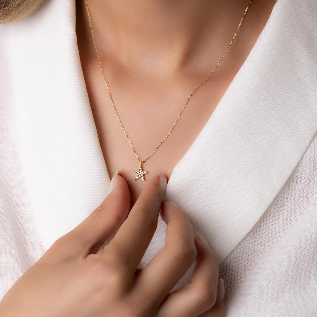 14K Solid Gold Star Necklace - Dainty Diamond Star Pendant