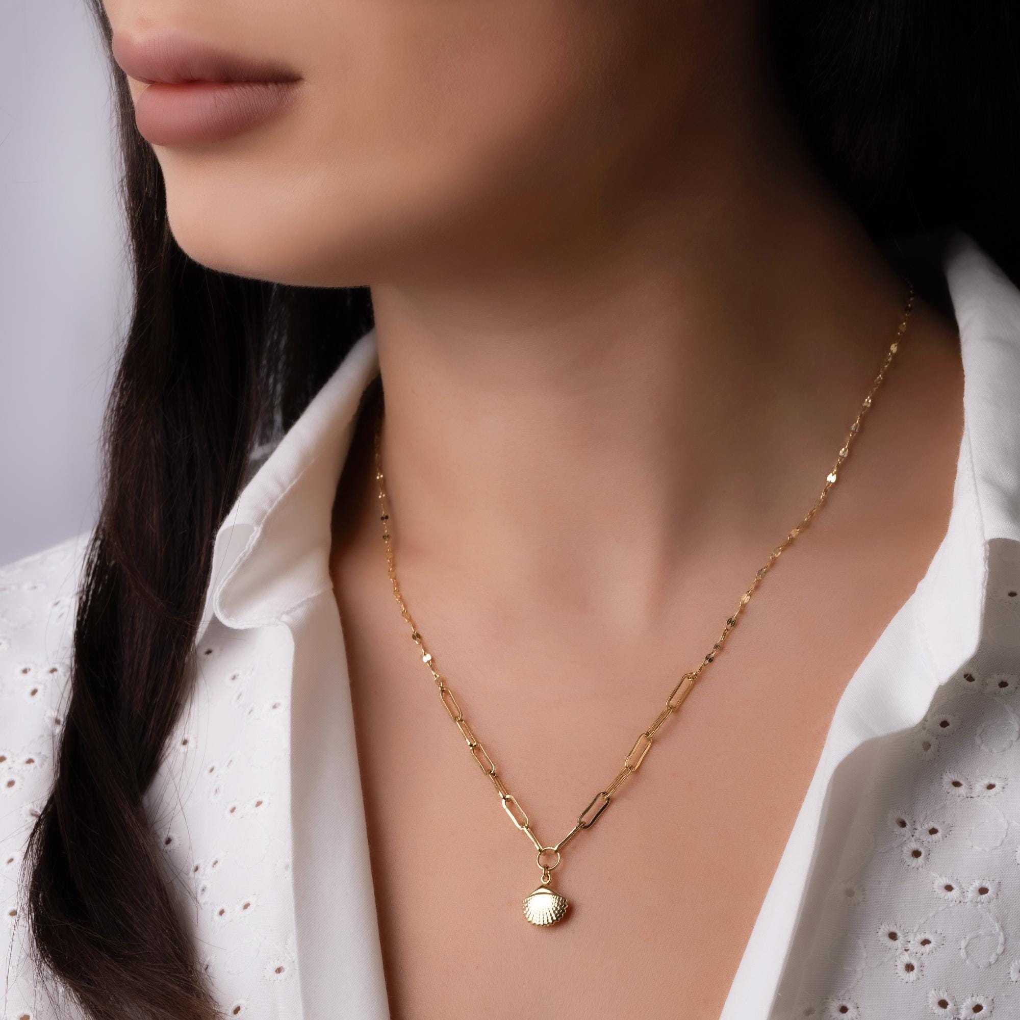 14K Solid Gold Seashell Necklace - Minimalist Ocean Jewelry