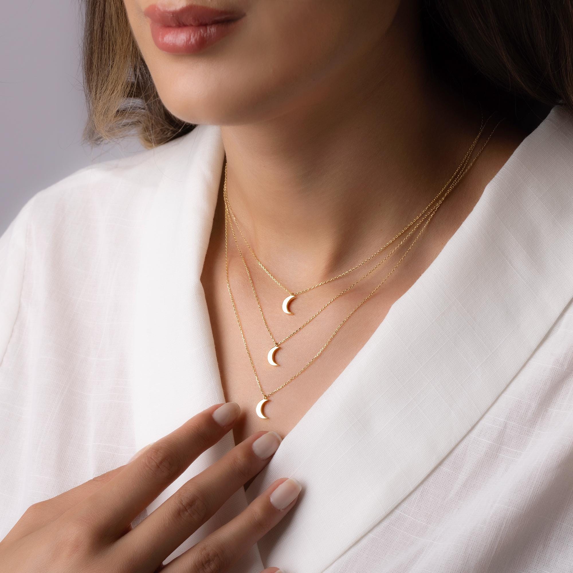 14K Solid Gold Moon Necklace - Dainty Crescent Pendant