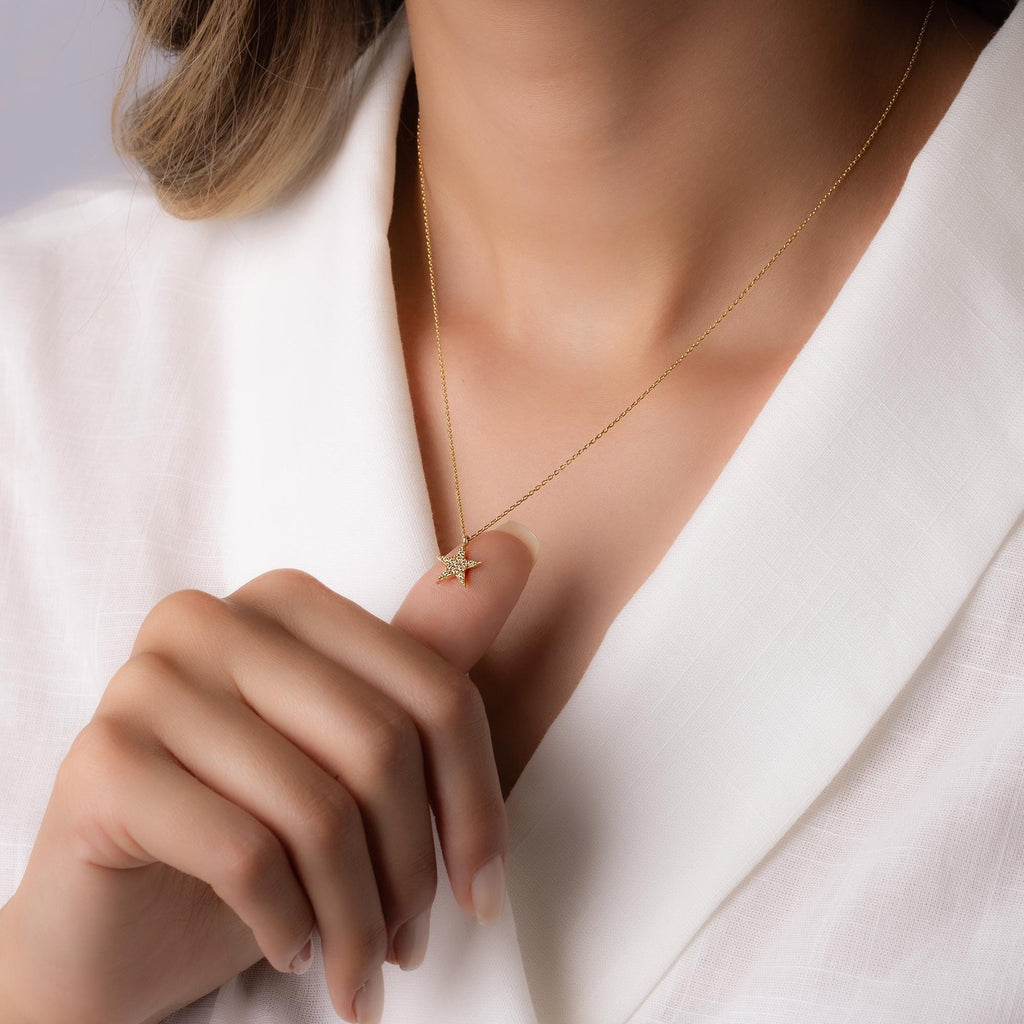 14K Solid Gold Star Necklace - Dainty Diamond Star Pendant