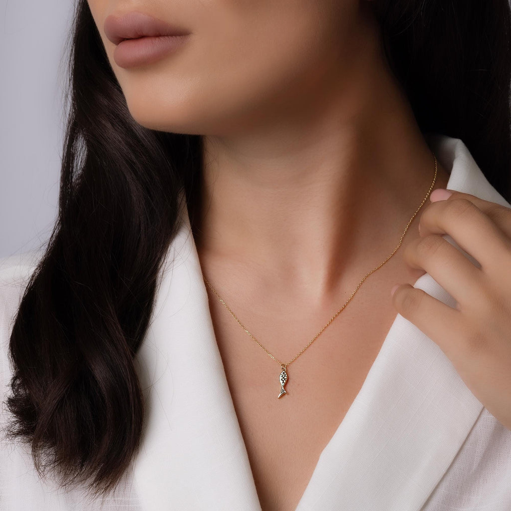 14K Solid Gold Fish Necklace - Dainty Ocean Pendant