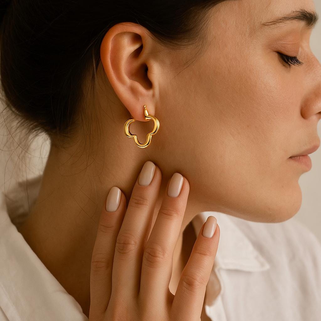 14K Solid Gold Clover Hoop Earrings - Modern Gold Flower Earrings