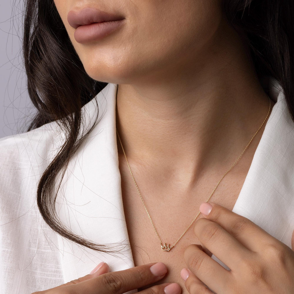 14K Solid Gold Crown Necklace - Dainty Royal Pendant