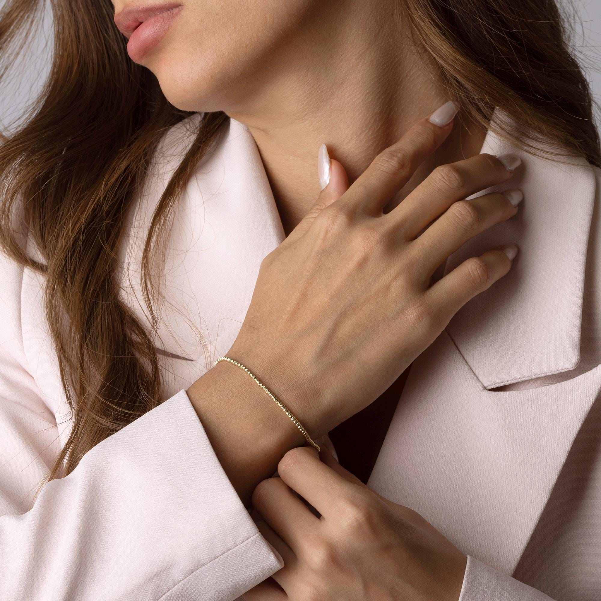 14K Solid Gold Minimal Chain Bracelet - Elegant Handmade Everyday Gift