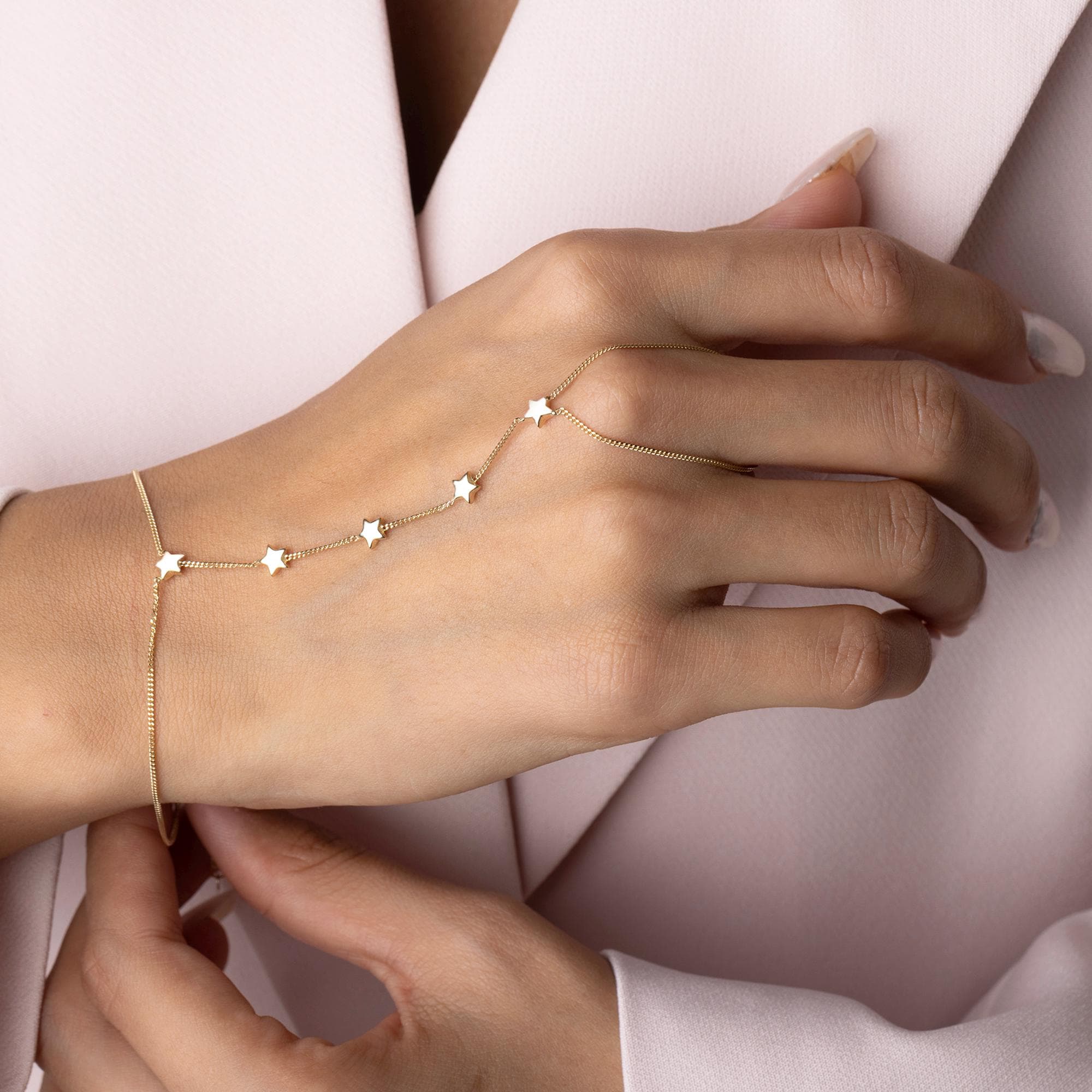 14K Solid Gold Star Hand Chain Bracelet - Luxury Hand Jewelry