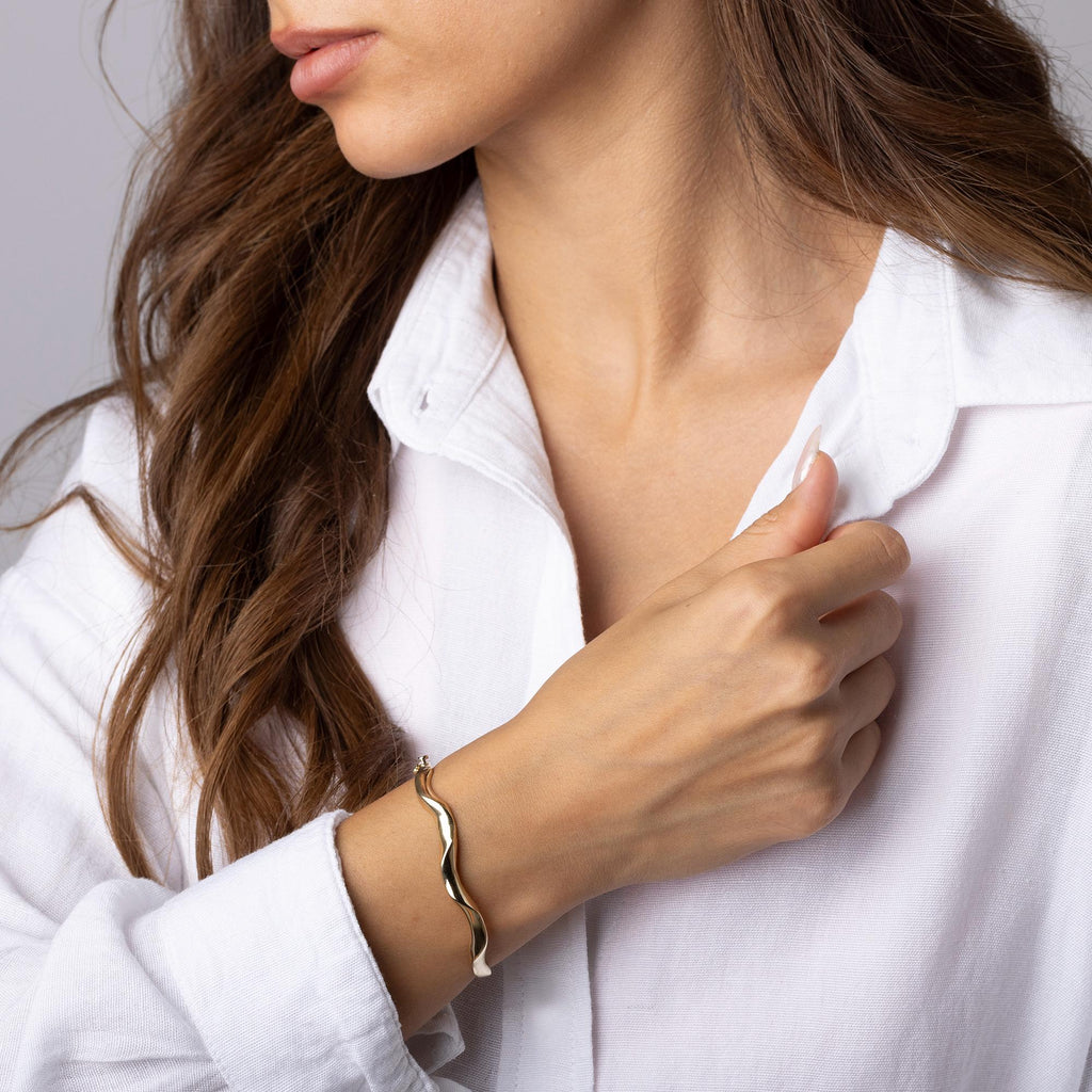 14K Solid Gold Wave Bangle Bracelet – Bold Real Gold Jewelry, Unique Modern Cuff for Women, Elegant Minimalist Statement Bracelet Gift