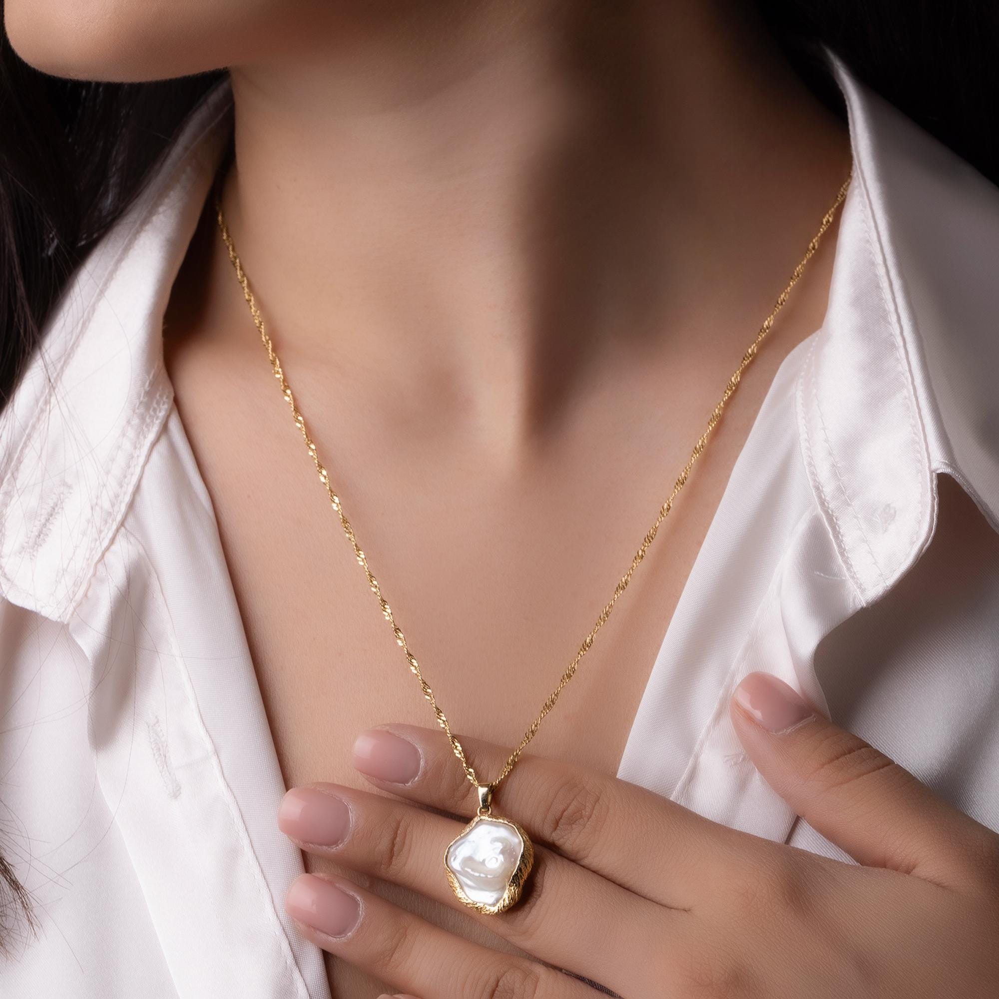 Baroque Pearl Pendant Necklace - Handmade Natural Pearl Jewelry