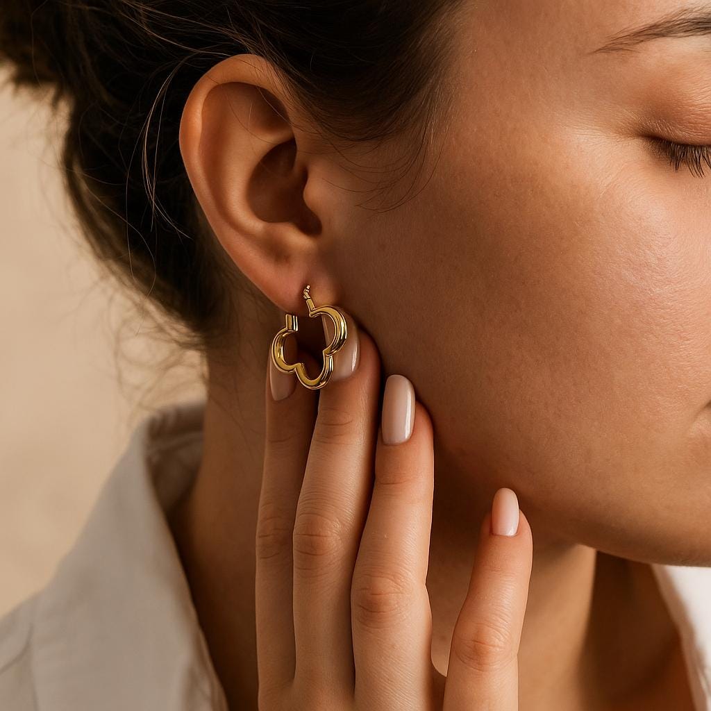 14K Solid Gold Clover Hoop Earrings - Modern Gold Flower Earrings