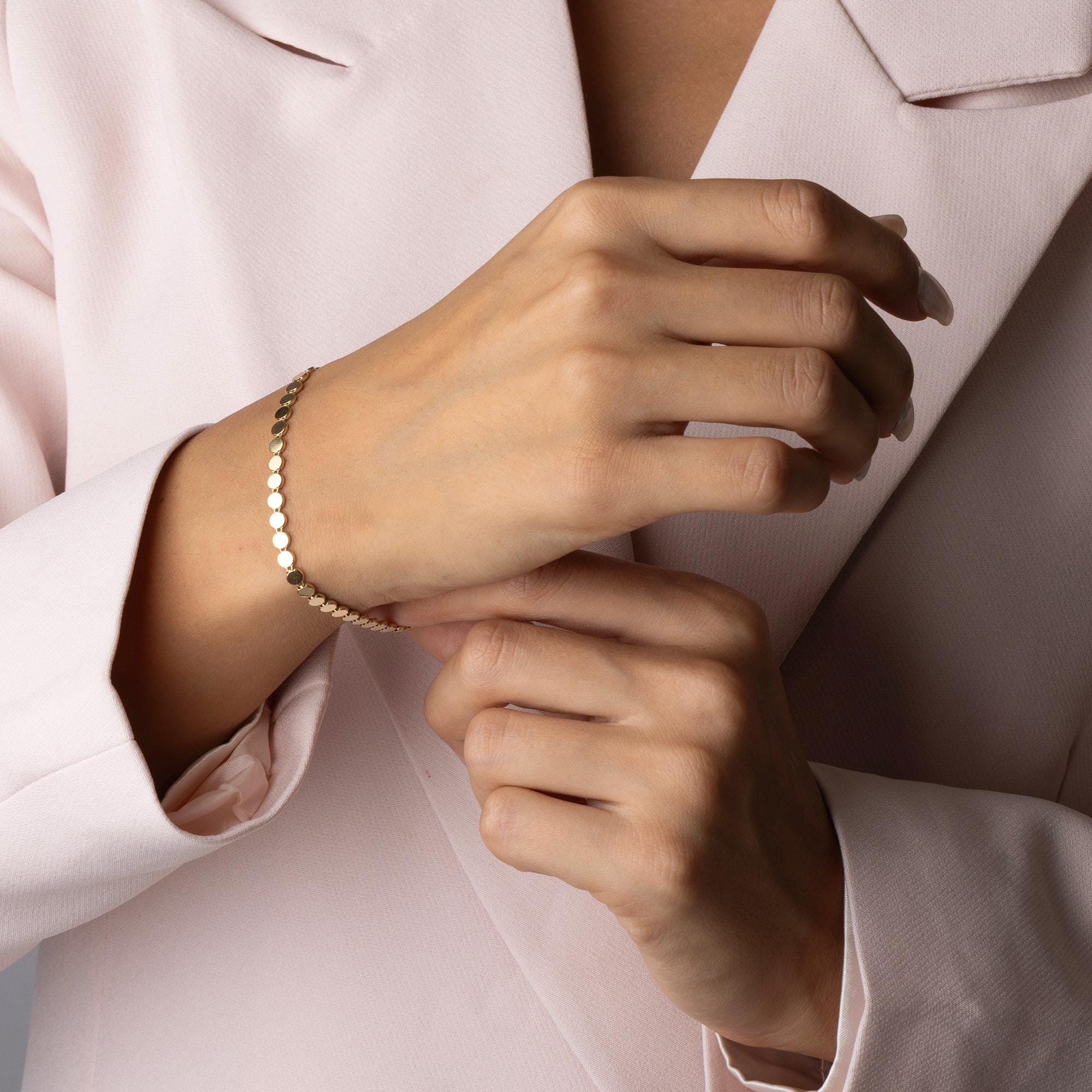 14K Solid Gold Disc Bracelet – Dainty Round Plate Design