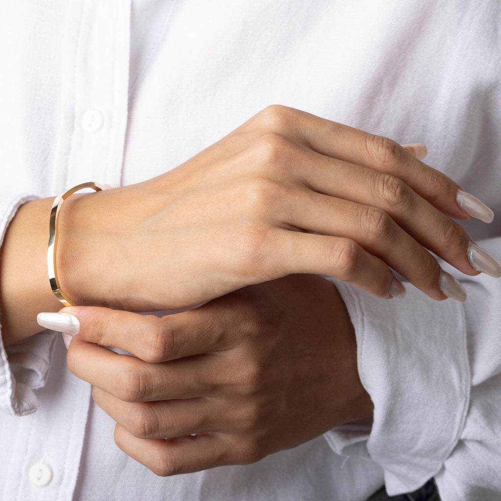 14K Solid Gold Wavy Bangle Bracelet - Minimalist Cuff Bracelet
