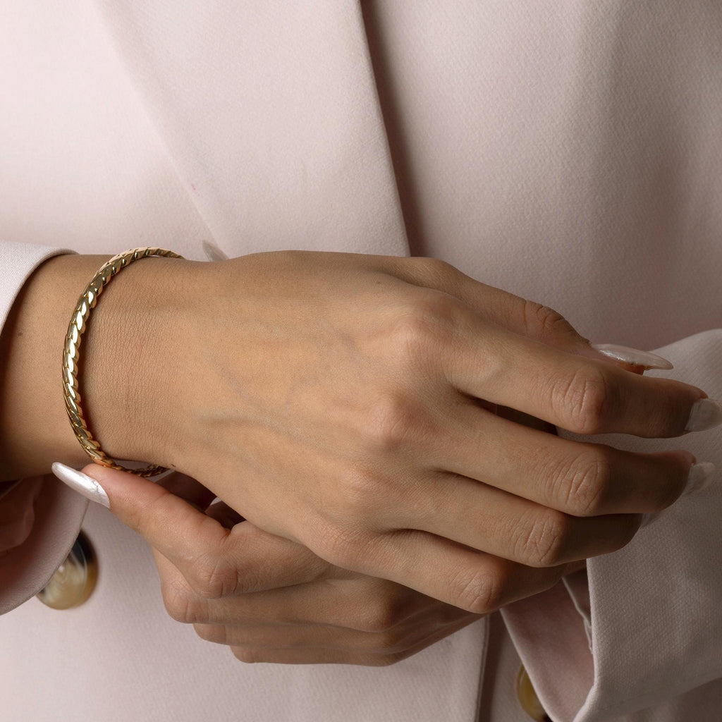 14K Solid Gold Flat Curb Bracelet – Bold Real Gold Jewelry for Women