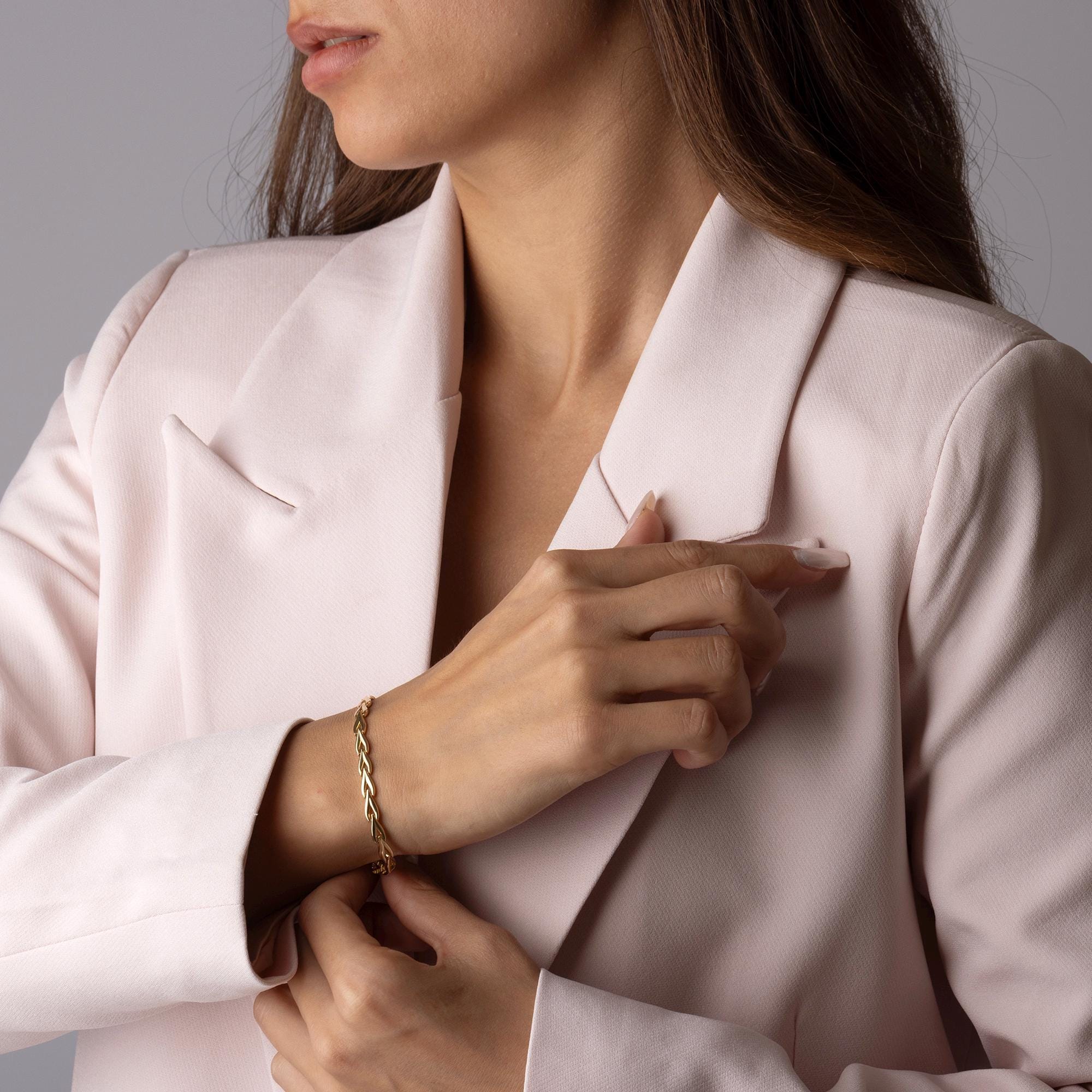 14K Solid Gold Leaf Link Bracelet – Dainty Chain Bracelet for Women, Minimalist Real Gold Jewelry, Everyday Elegant Gift