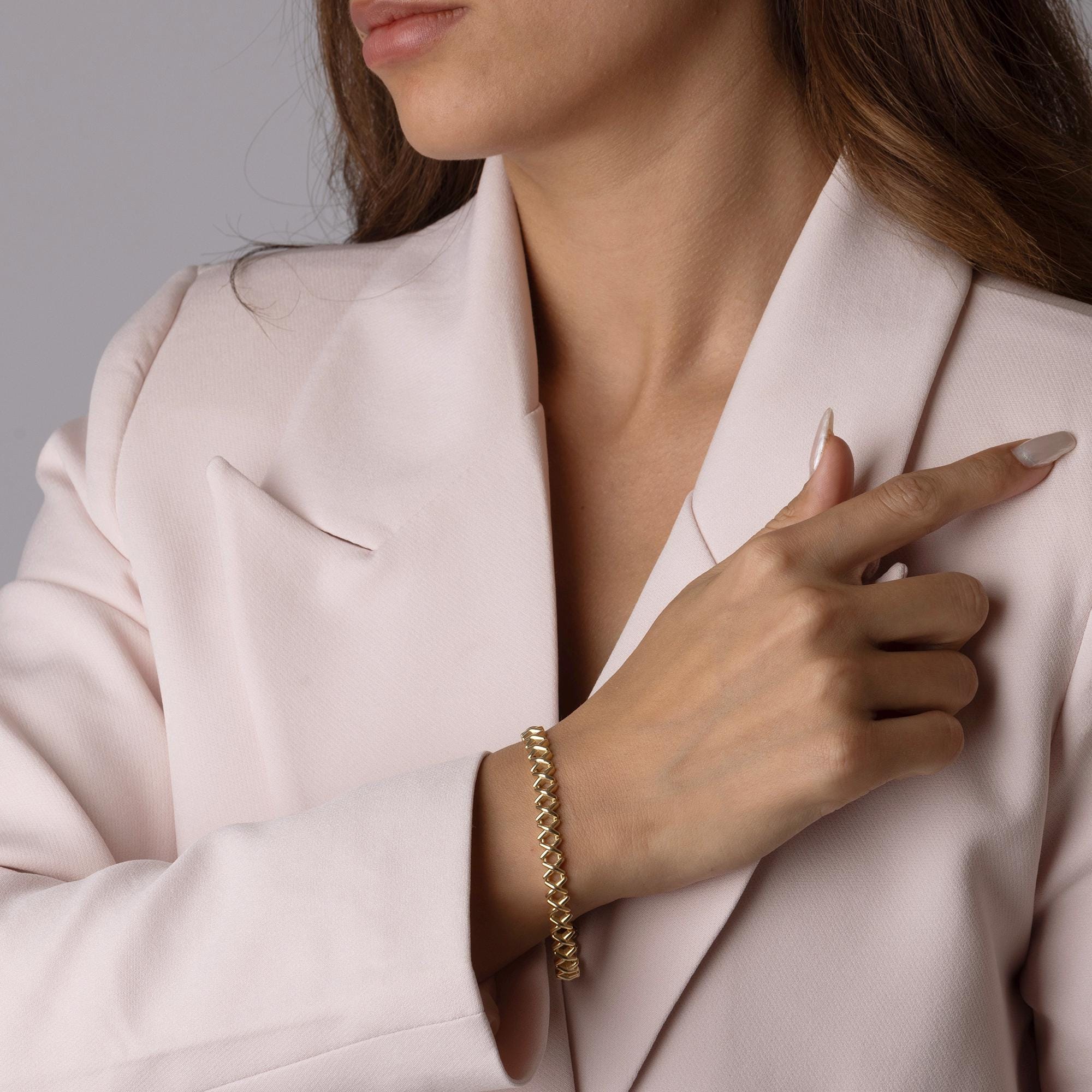 14K Solid Gold Geometric Link Bracelet – Elegant Chunky Chain Bracelet